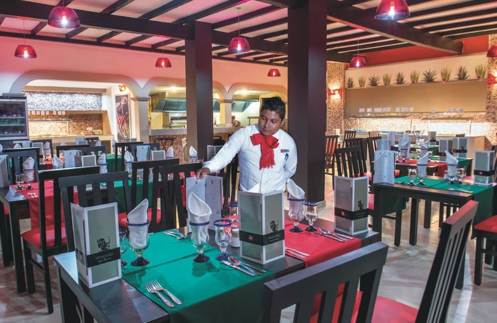 Hotel Riu Lupita - All Inclusive — 16