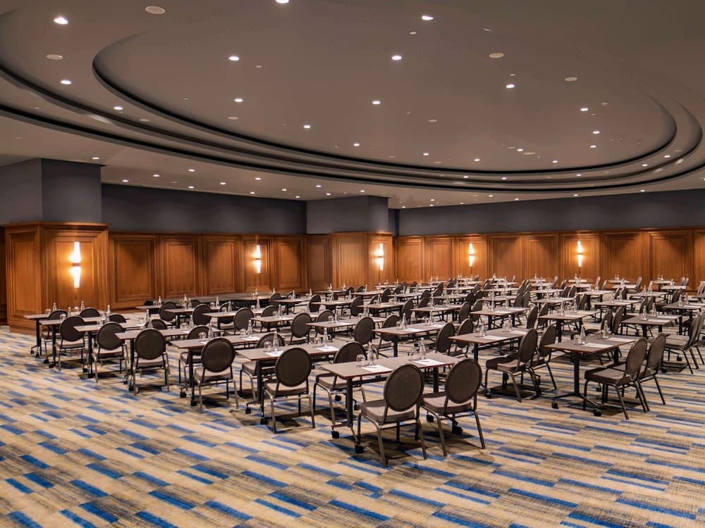 Sofitel Istanbul Taksim — 3