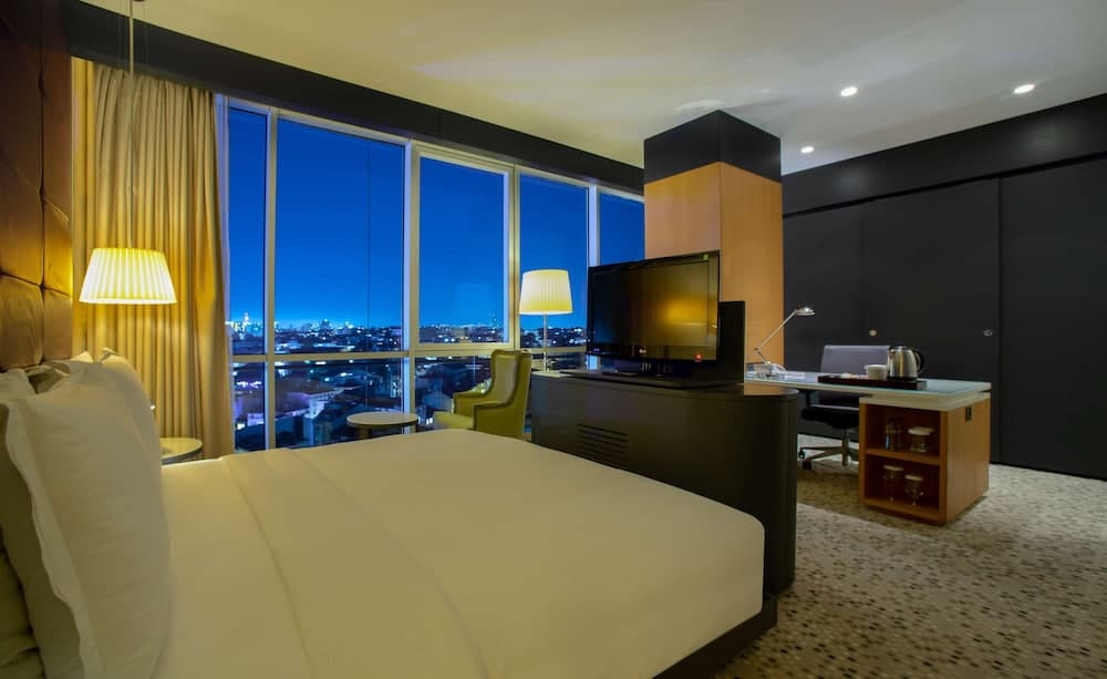 Doubletree by Hilton Istanbul Moda — 4