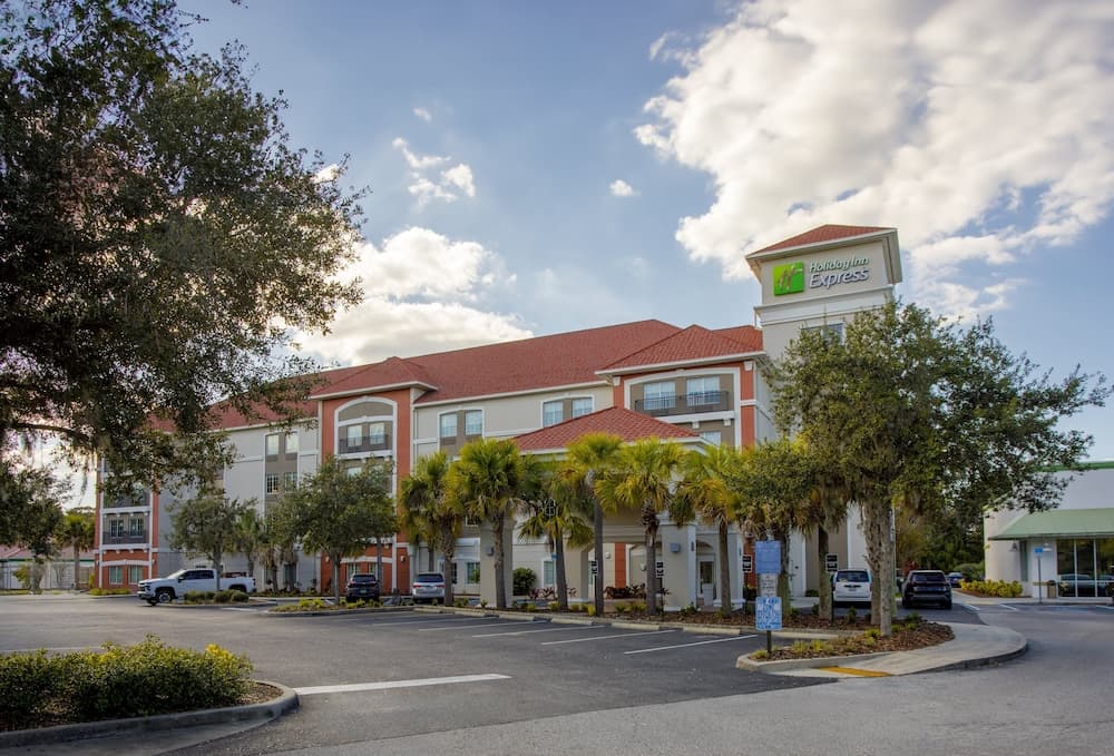 Holiday Inn Express Tampa N I-75 - University Area by IHG — 30