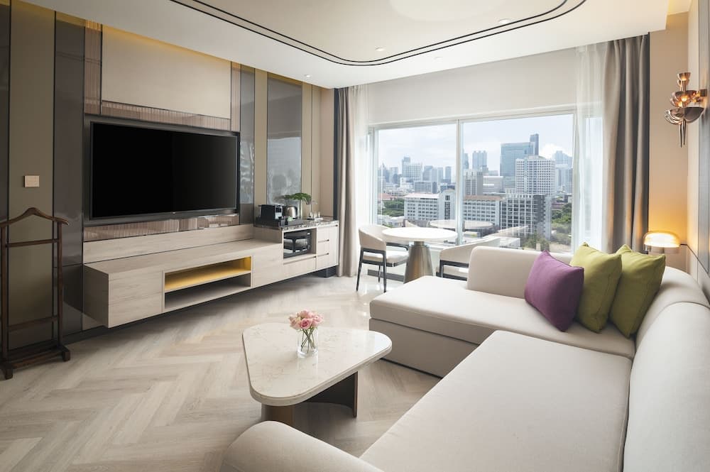 Pathumwan Princess Hotel — 20