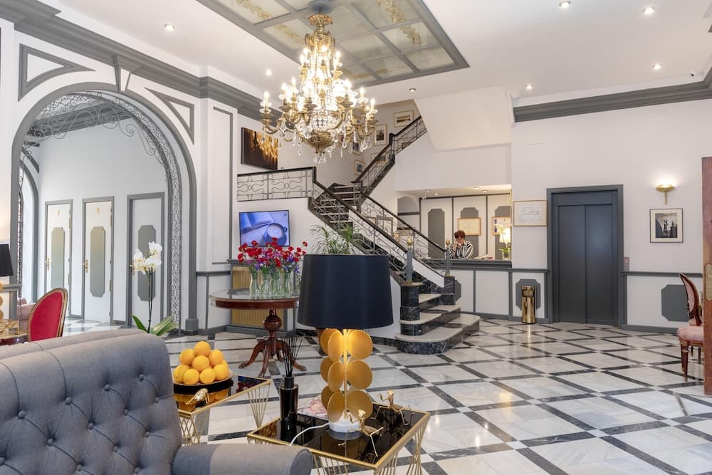 Hotel Sevilla — 7