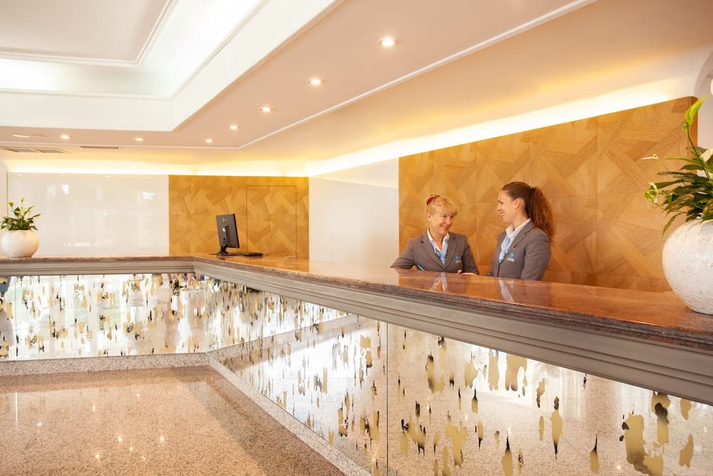 Grupotel Orient — 16