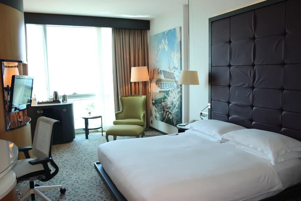 Doubletree by Hilton Istanbul Moda — 13