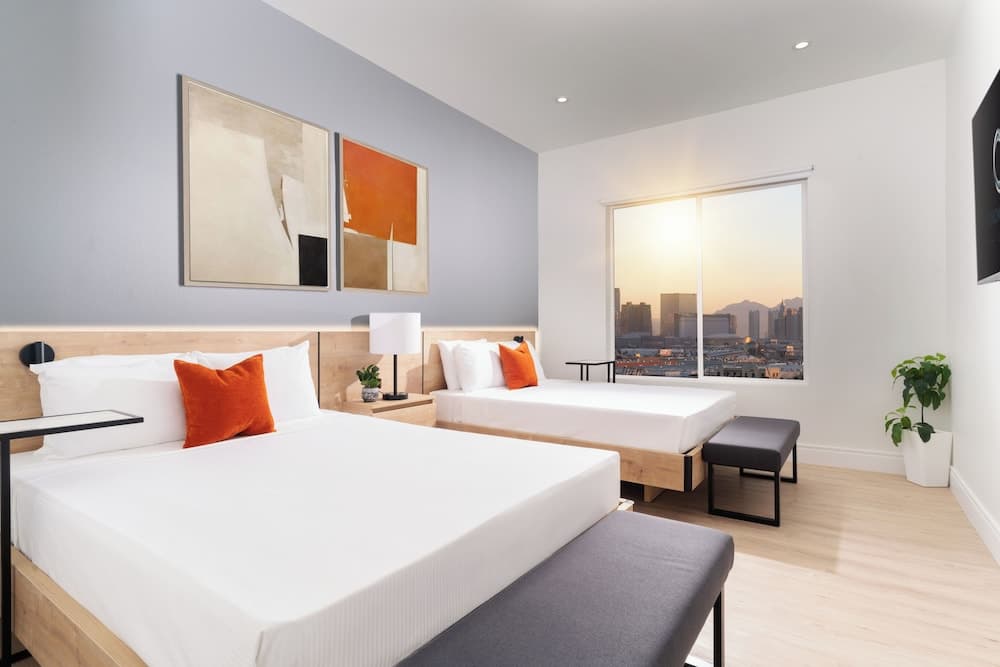 Otonomus Hotel - Las Vegas — 2