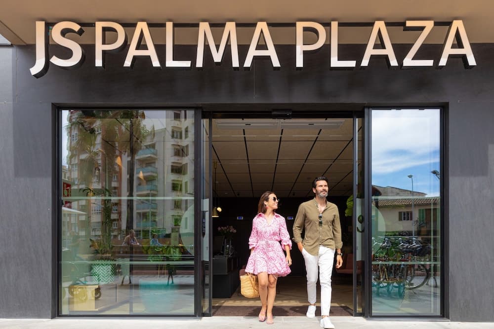JS Palma Plaza Hotel — 4