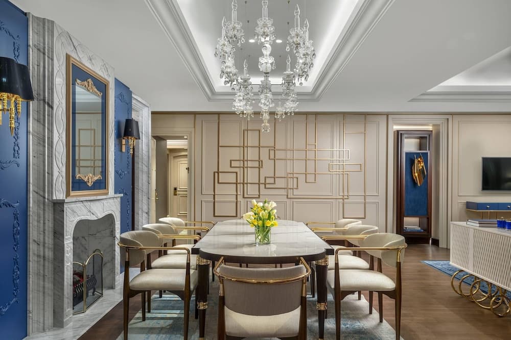Das Ritz-Carlton, Istanbul — 24