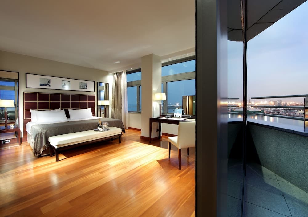 Eurostars Grand Marina — 29