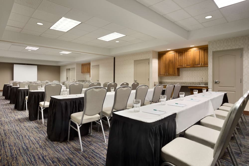 Homewood Suites by Hilton Orlando-International Drive/Convention Center — 13