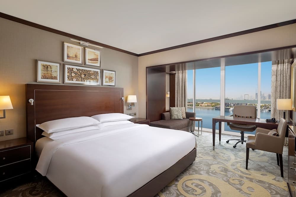 Sheraton Dubai Creek Hotel & Towers — 27