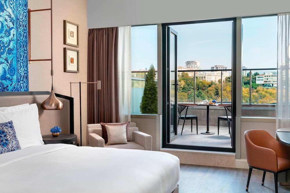 The Ritz-Carlton, Istanbul — 11