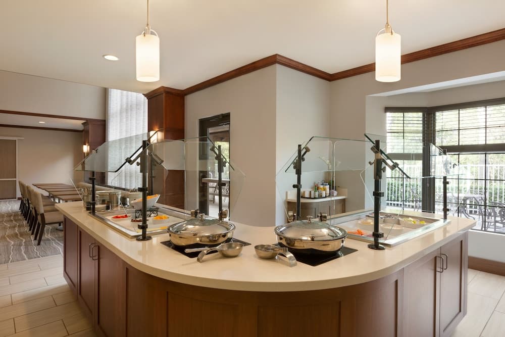 Staybridge Suites Tampa East - Brandon, an IHG Hotel — 15
