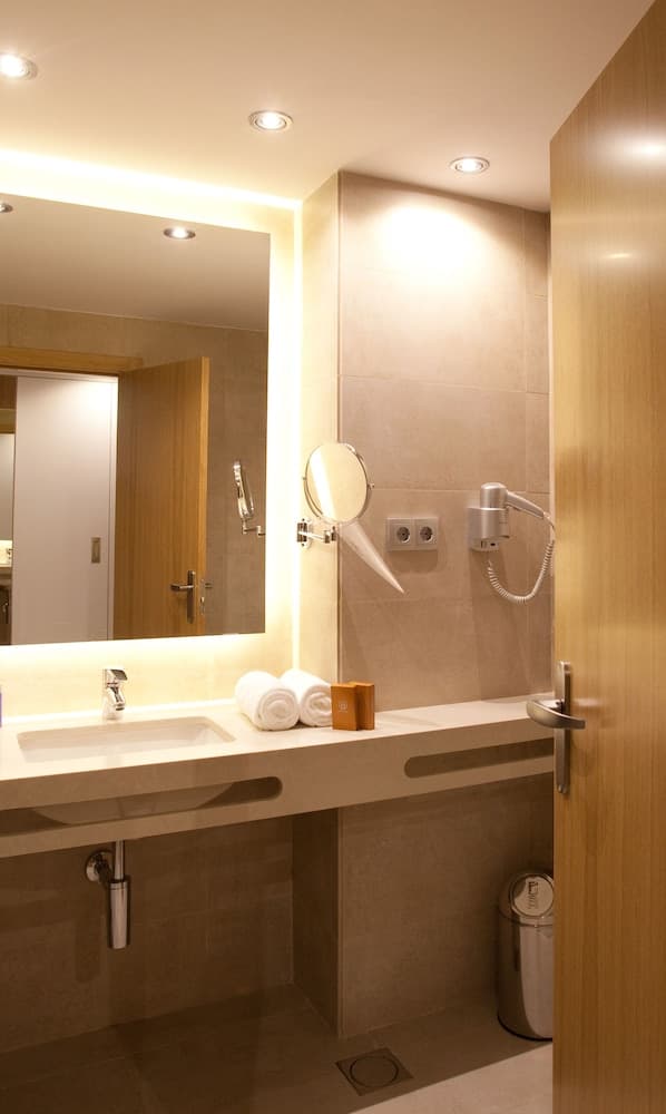 Hotel M.A. Sevilla Congresos — 26