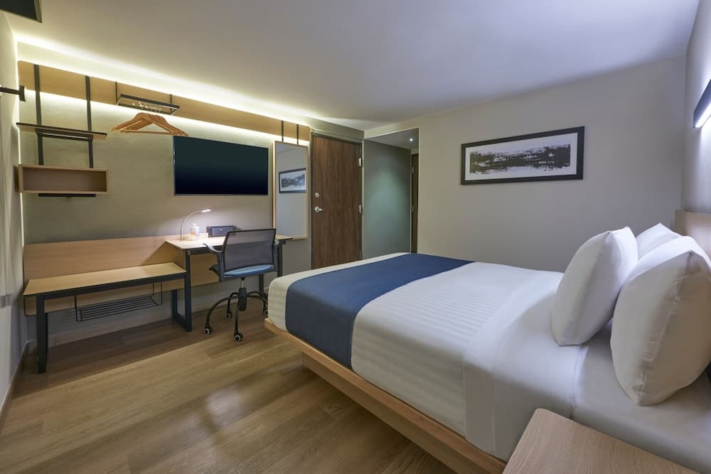 City Express By Marriott Cancun Aeropuerto — 10