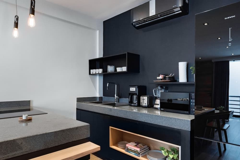 Leaf Boutique Condos — 16
