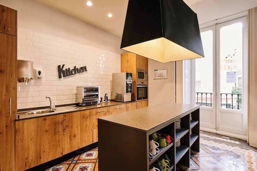 TOC Hostel and Suites Madrid — 22