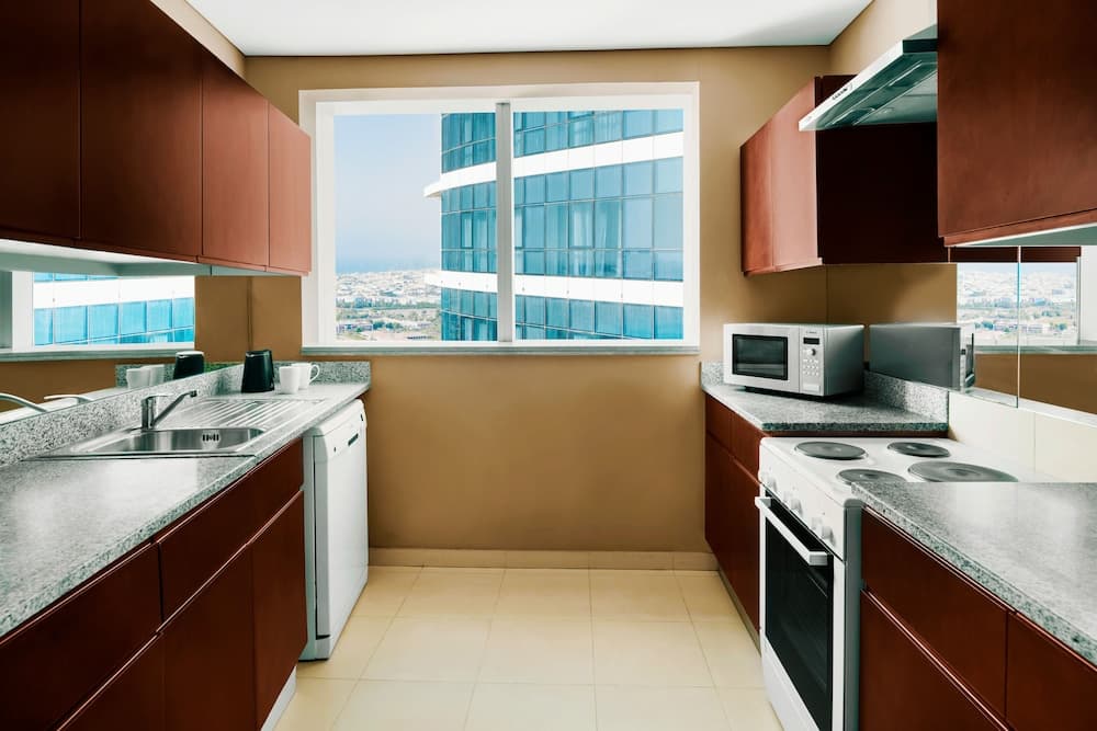 Novotel Dubai Al Barsha — 6