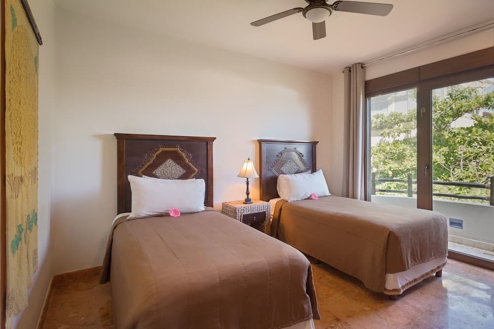 El Taj Oceanfront & Beachside Hotel Condominio — 23
