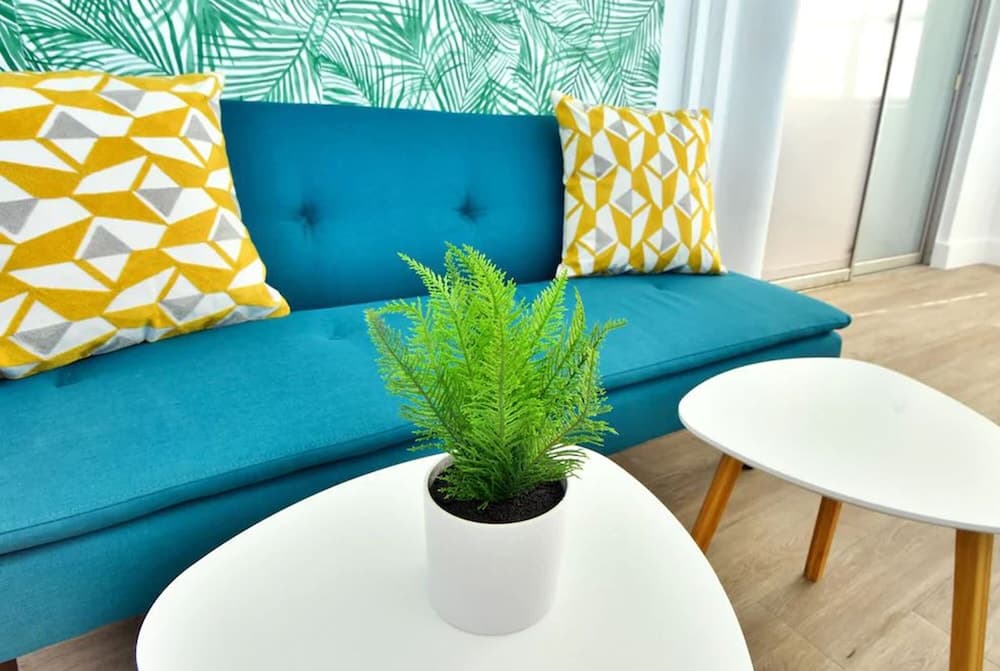 Broadway Suites Downtown by RocketStay — 16
