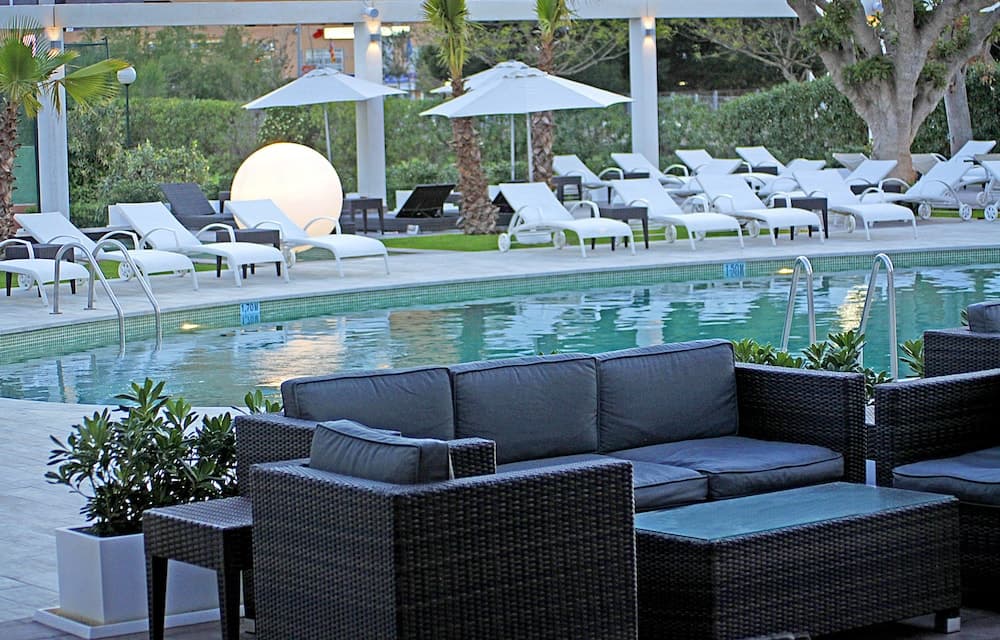 BG Hotel Caballero — 18