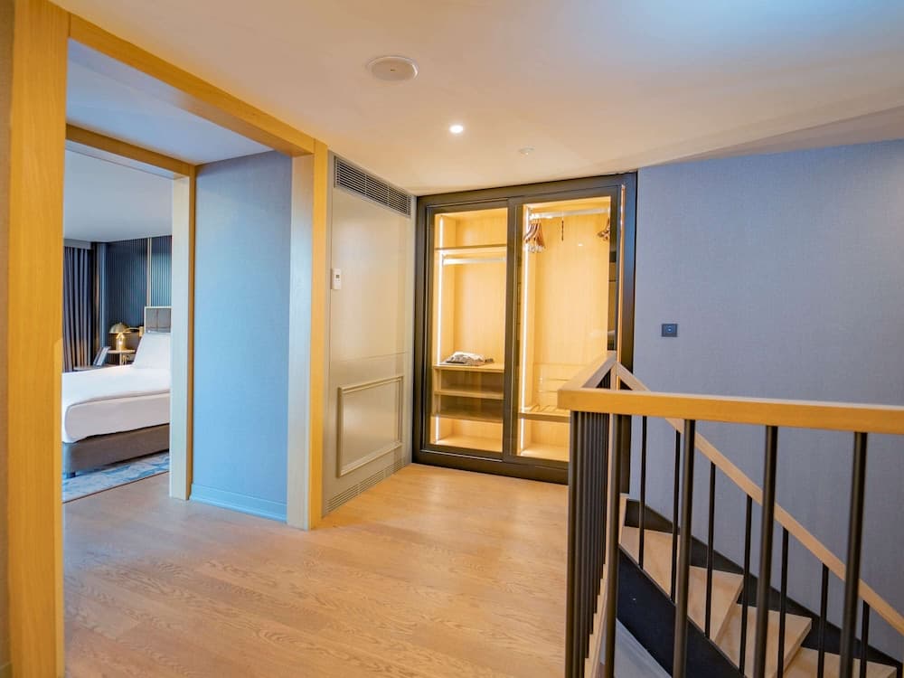 Sofitel Istanbul Taksim — 10