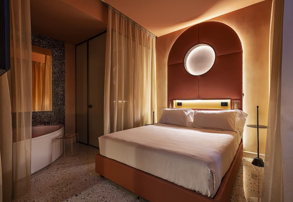 Hotel Enterprise — 9