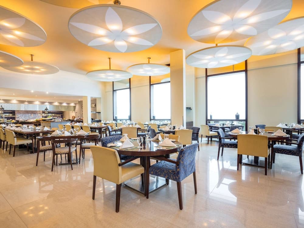 Novotel Deira Creekside Dubai — 7