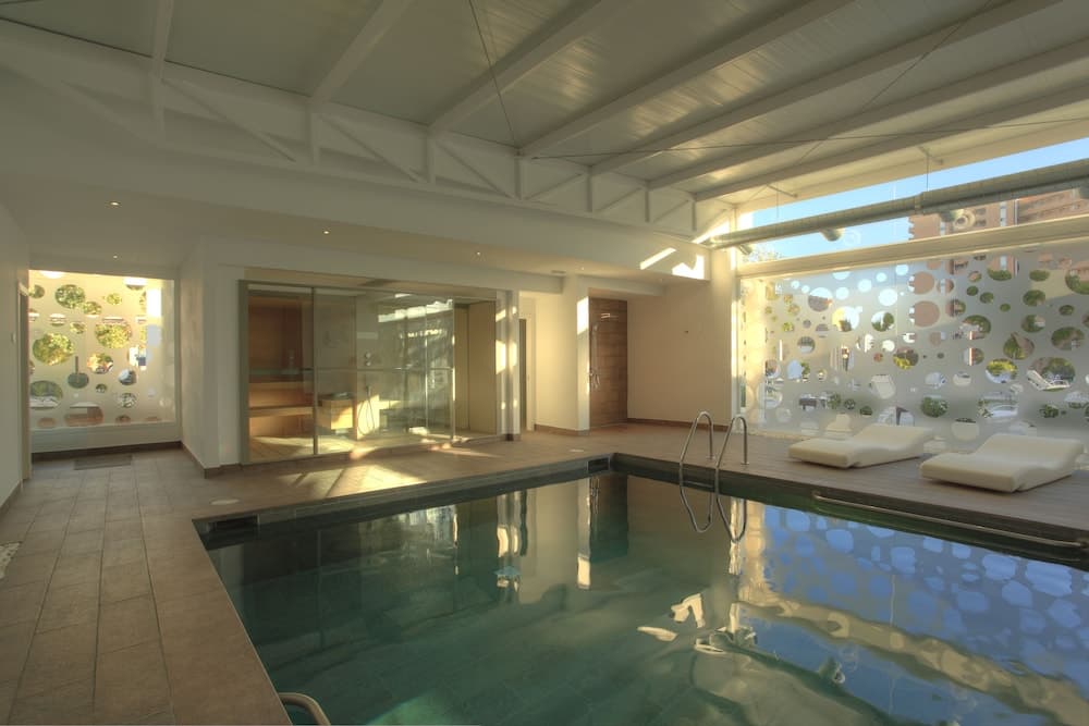 BG Hotel Caballero — 11