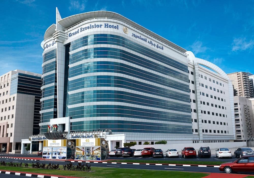 Grand Excelsior Hotel Bur Dubai — 1