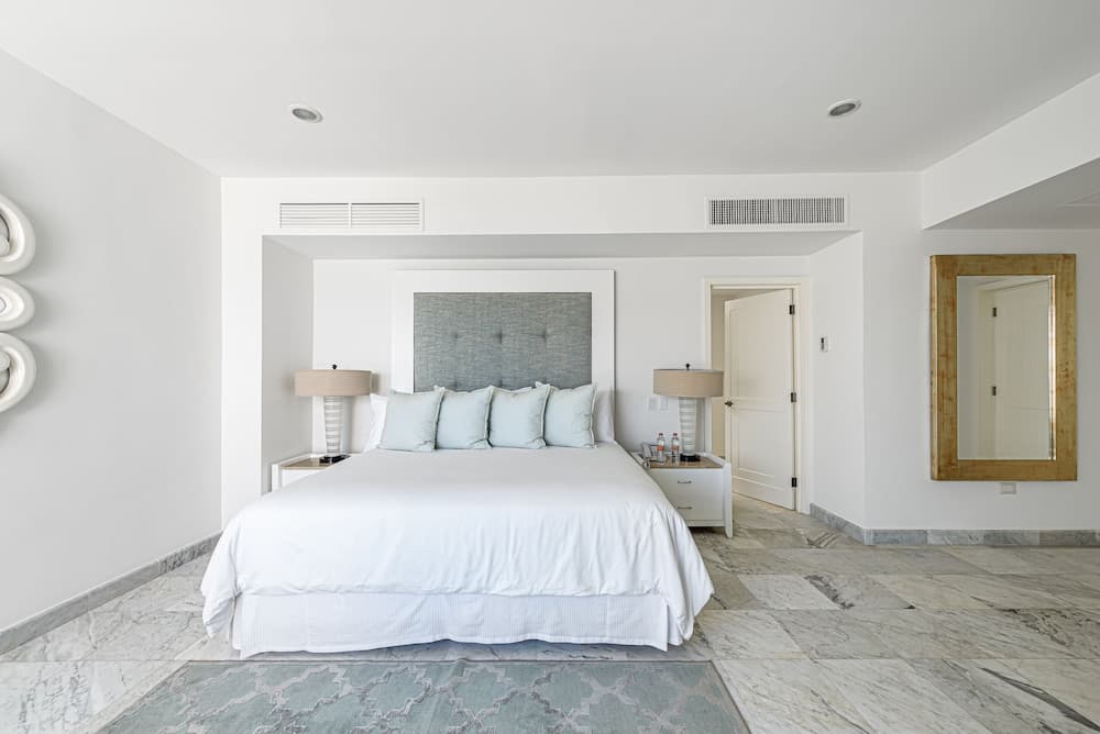 Beachfront Penthouse by Pueblo Bonito — 23