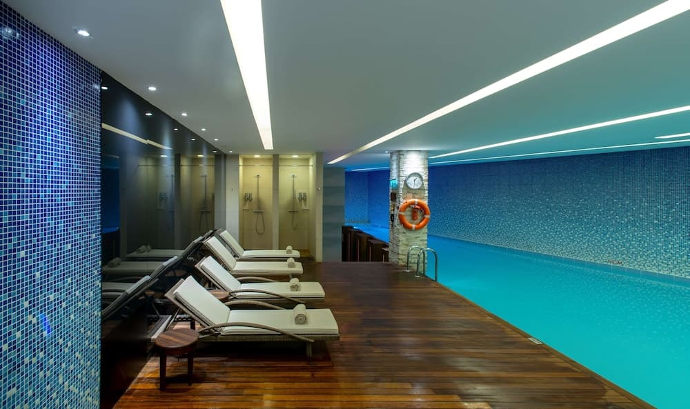 Doubletree by Hilton Istanbul Moda — 30