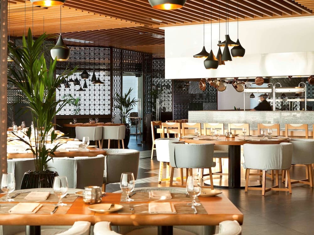 Novotel Dubai Al Barsha — 25