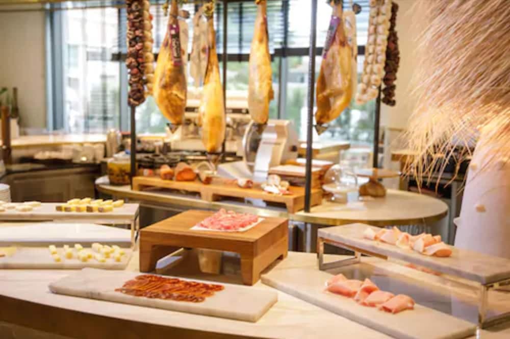 Gran Hyatt Barcelona — 15
