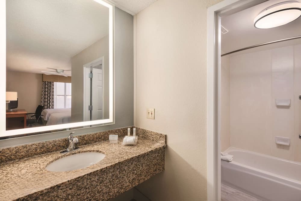 Homewood Suites by Hilton Orlando-Int'l Drive/Centro Congressi — 23