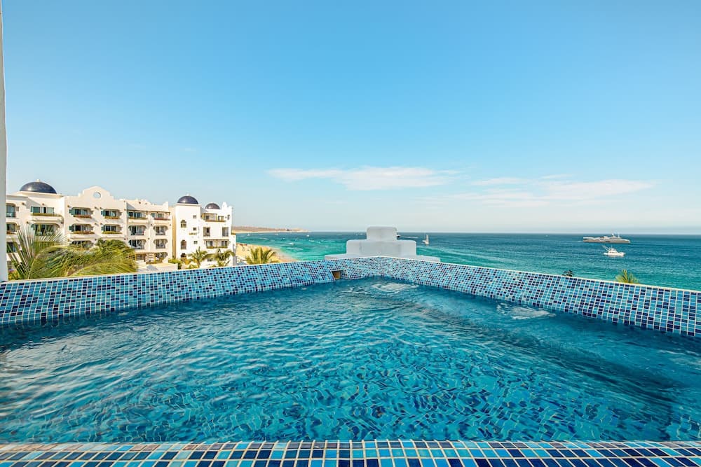 Beachfront Penthouse by Pueblo Bonito — 9