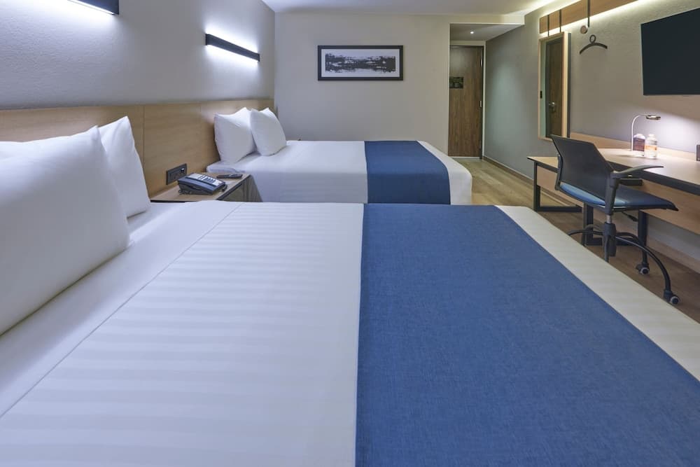 City Express By Marriott Cancun Aeropuerto — 18