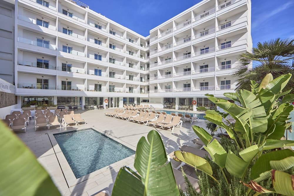 Hotel Ilusion Calma & Spa — 1