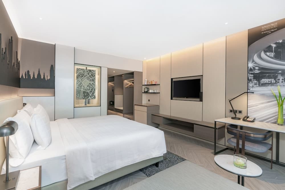 Pathumwan Princess Hotel — 2