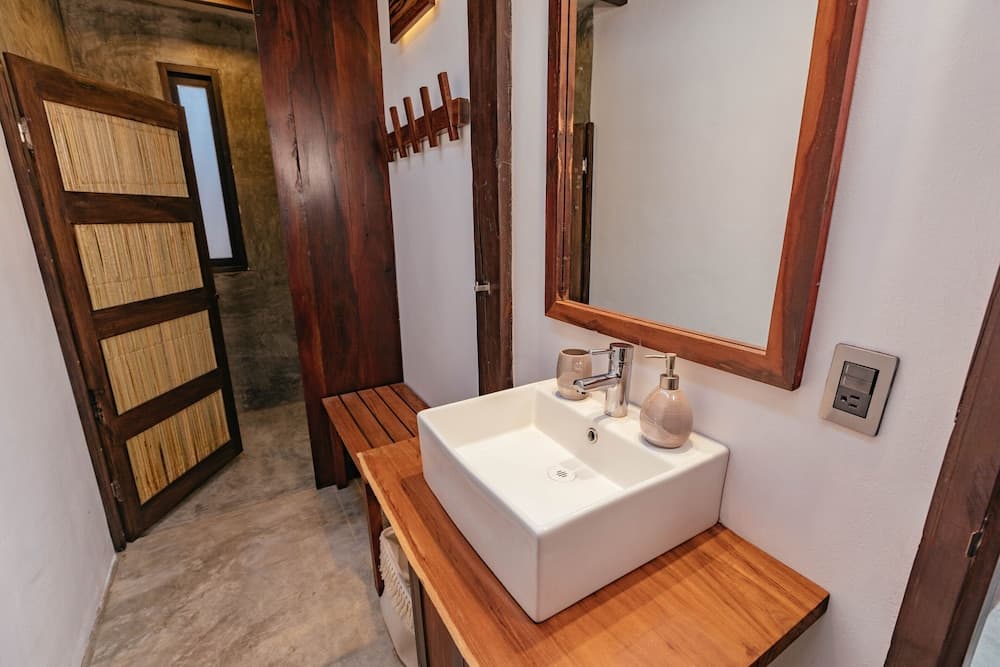 Nahouse Jungle Lodges — 16