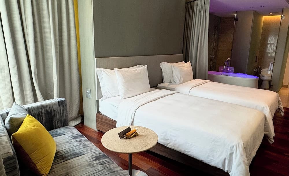 Hotel LiT BANGKOK — 24