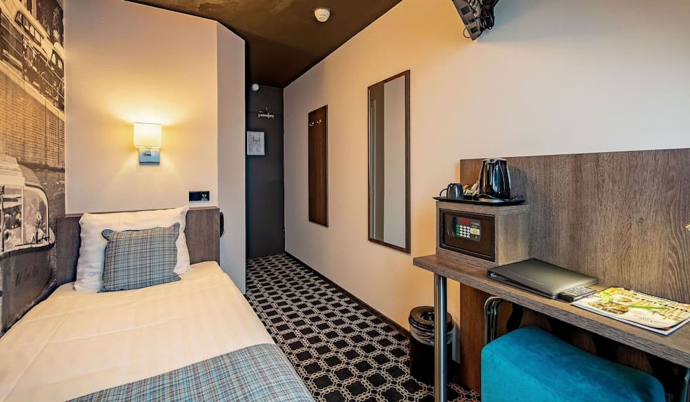 Hotel Cornelisz — 26