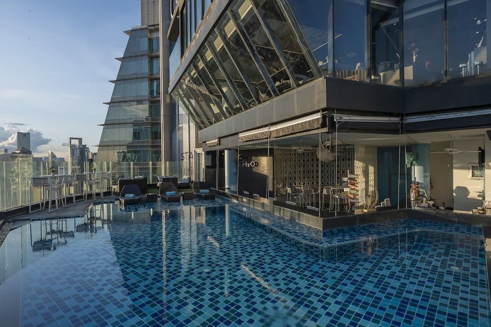 Das Kontinent Hotel Sukhumvit — 10