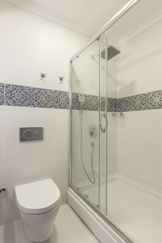 Lalahan — 12