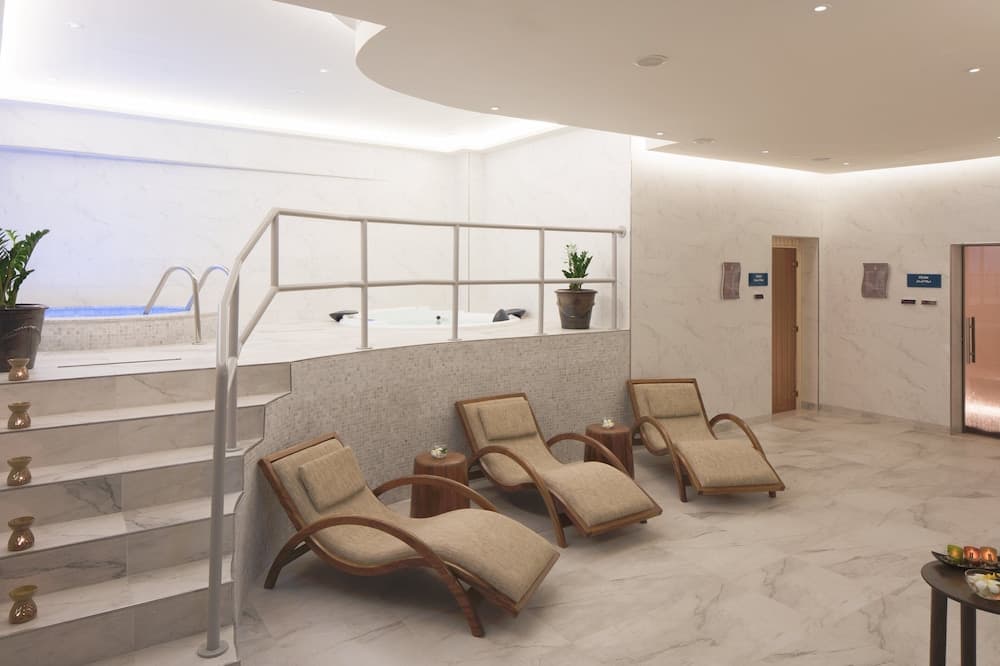Centara Mirage Beach Resort Dubai — 26
