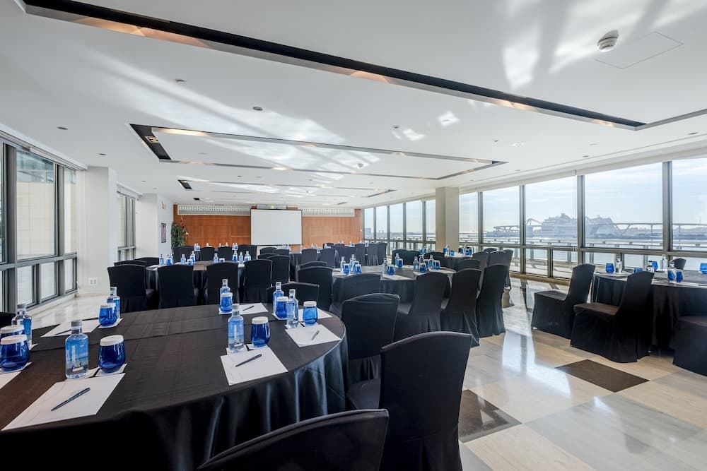 Eurostars Grand Marina — 18