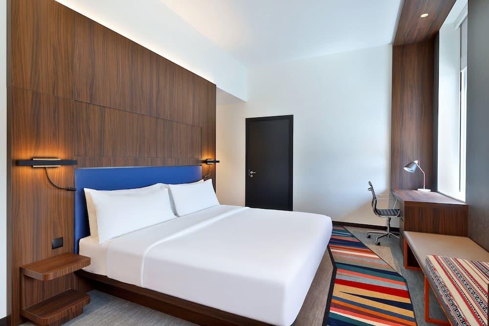 Aloft Al Mina Dubai — 16