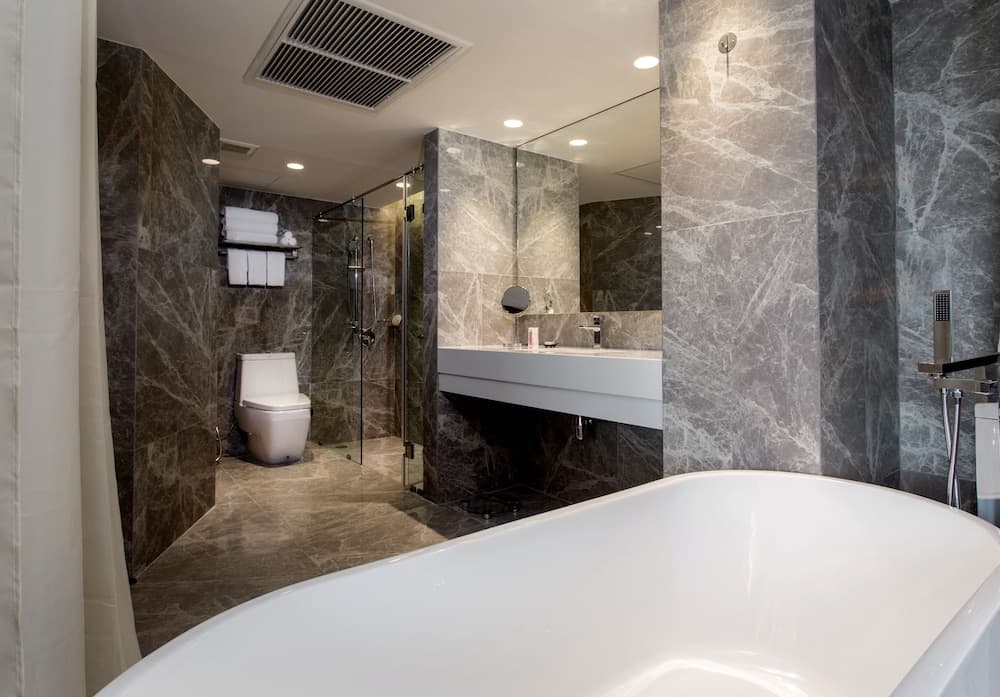 Ramada Plaza by Wyndham Bangkok Menam Riverside — 8
