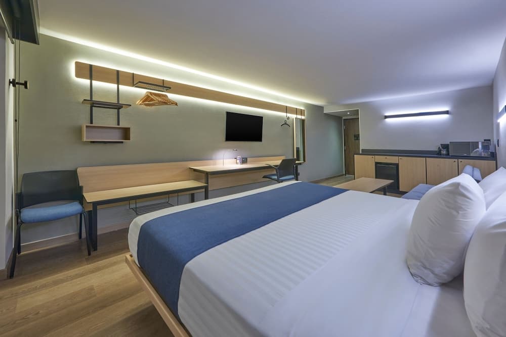 City Express By Marriott Cancun Aeropuerto — 16