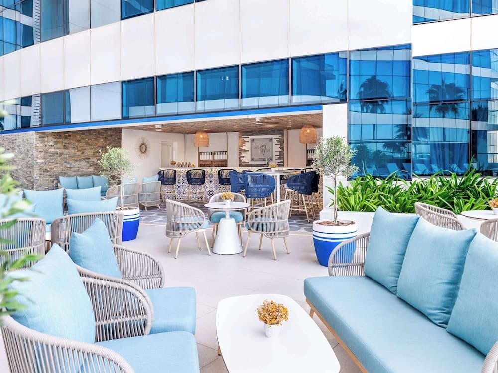 Novotel Dubai Al Barsha — 8