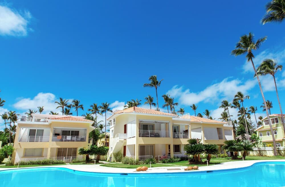 LAS TERRAZAS - POOL VIEW SUITES — 6